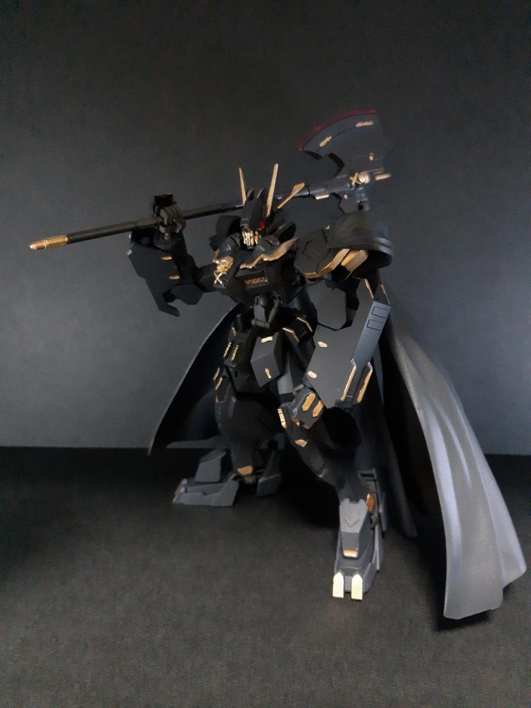 Amazonの商品画像を参考にしました。ガロ系のフィギュアは高くて手を出しにくいです。