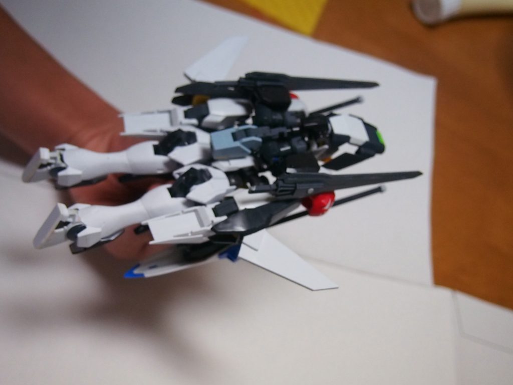 ガンダムサタナエル–3枚目/制作者：ミセト