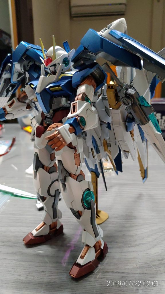 手はシルバー系にした方がよかったかも