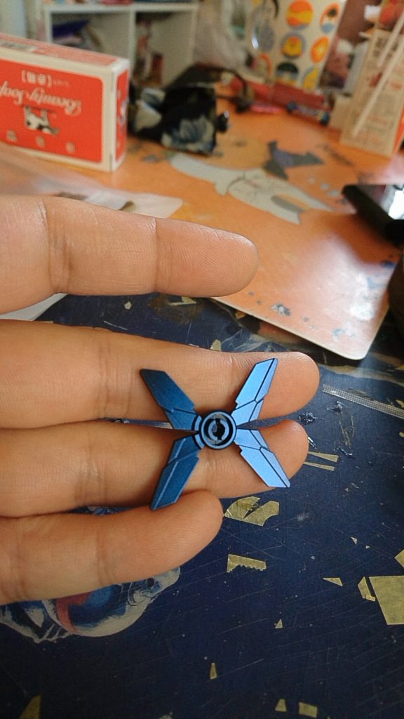 マスキングしてて気付きましたが、これ造形ミスってますよね……