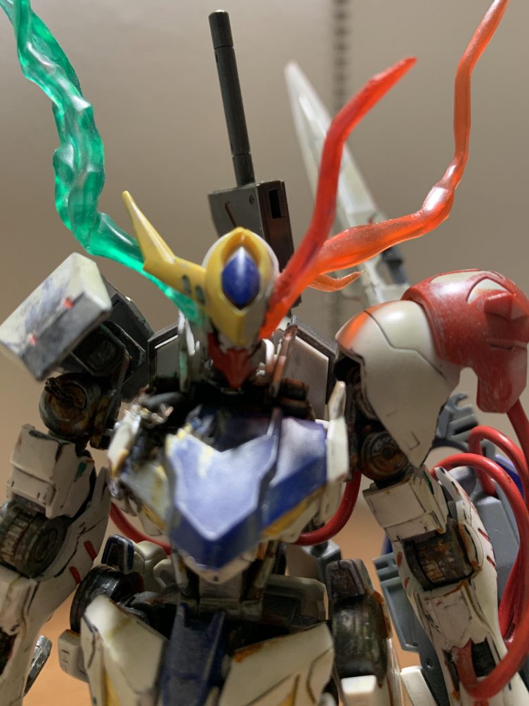 最後に正面から
右目は三日月の瞳、左目はバルバトスの悪魔の瞳をイメージしています。
ここまで見てくださりありがとうございました!アドバイスやご意見がありましたら是非コメントなどお願いします🤲