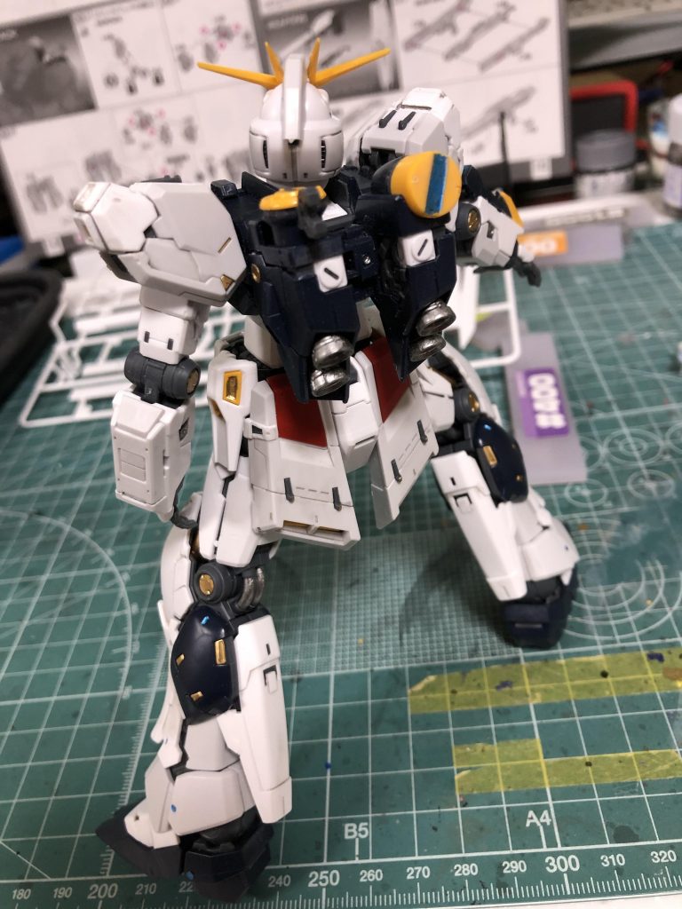 RG  νガンダム–3枚目/制作者：いま