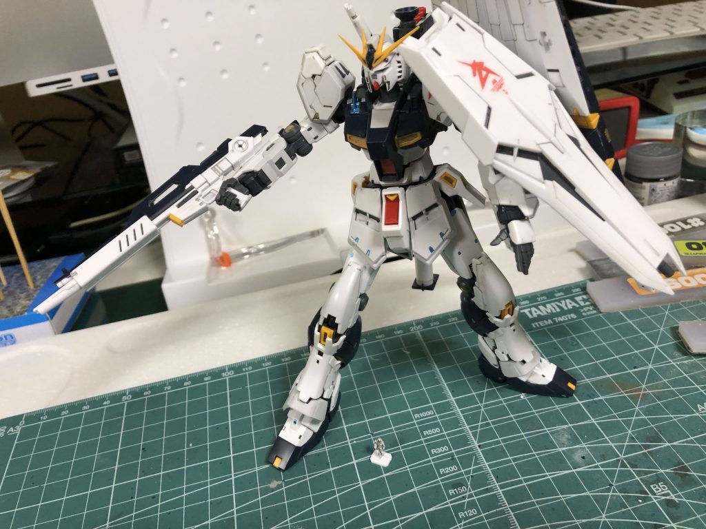 RG  νガンダム–2枚目/制作者：いま