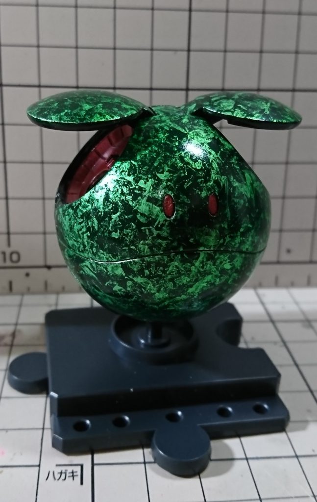 エナジードリンクのモンスター仕様にハロを緑のラップ塗装しました