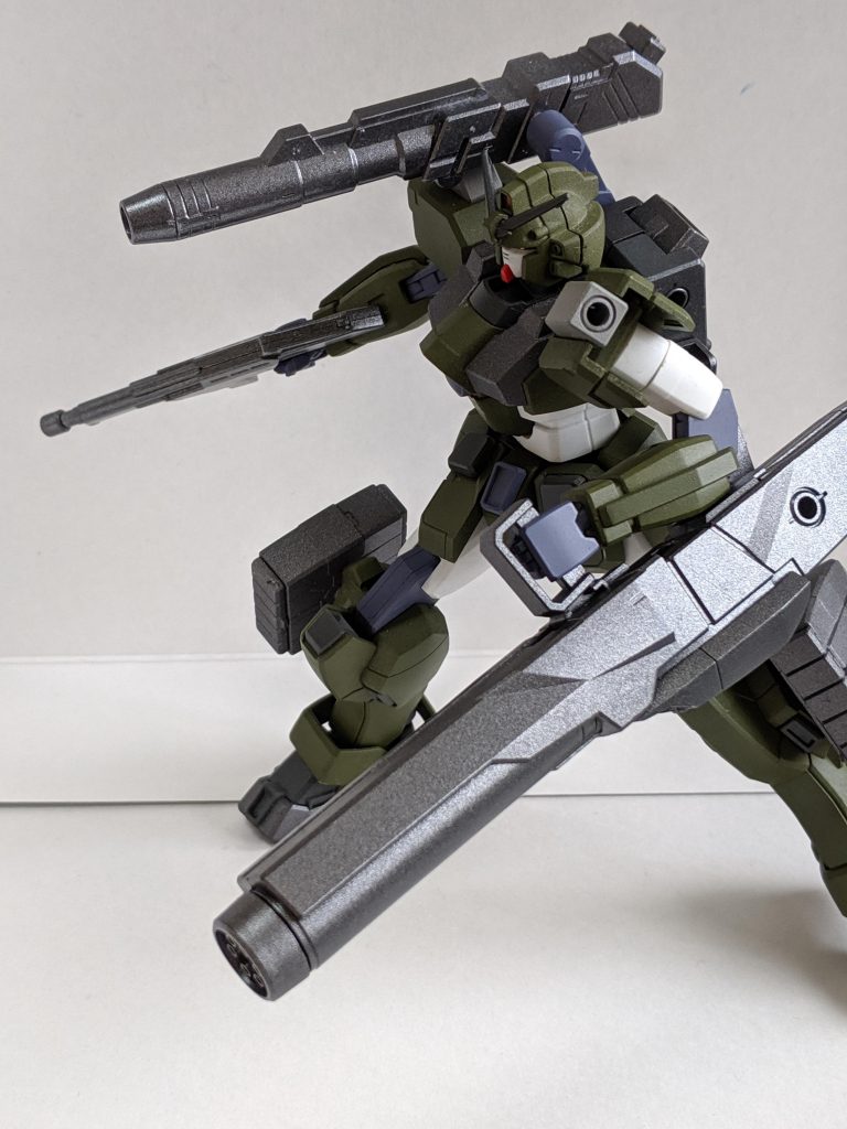 以上です。
何年か前に8割作りかけてたガンプラを完成させるモチベーションを与えてくれたガンスタに感謝ですねー。
これはこれでスマートで好きなのですが、やはりガンダムレオパルドのHGAC化が切望されます…