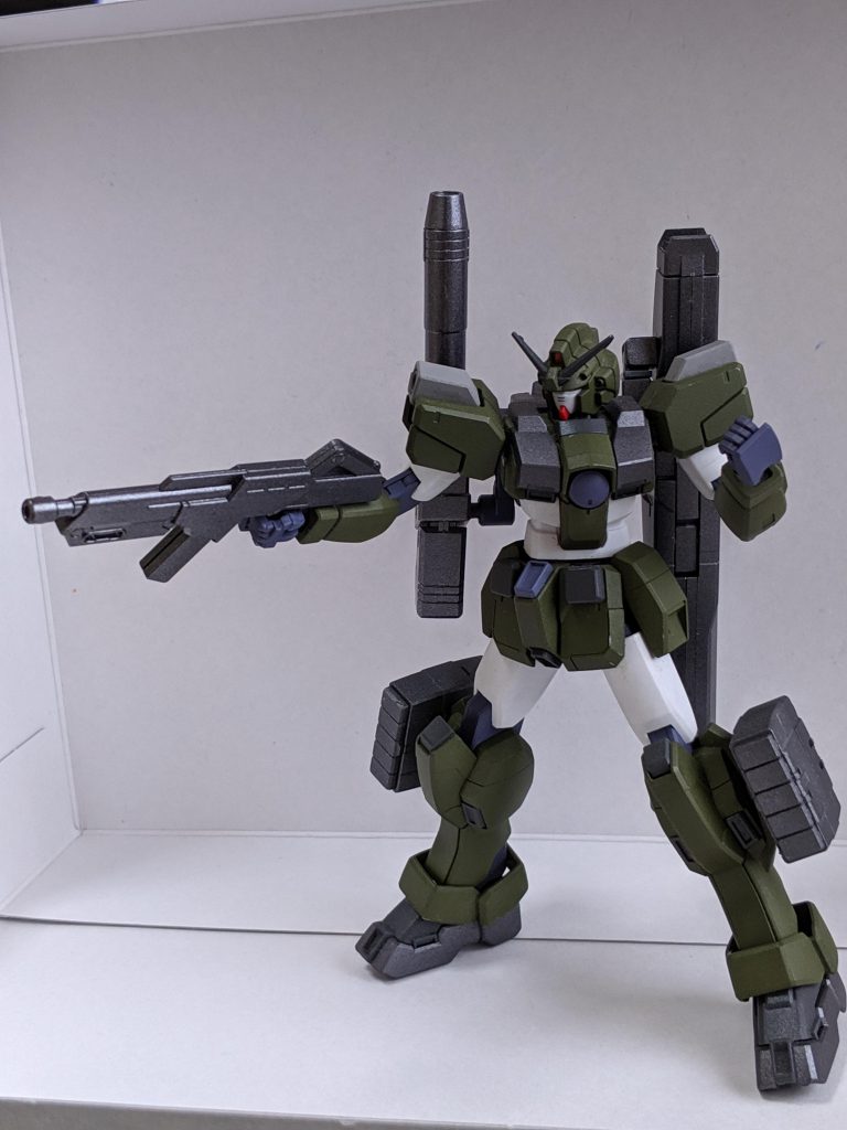 百錬のサブマシンガン。
付属のショットガンは少し長すぎに思えたのでこちらに。