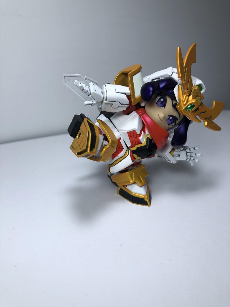 蹴りもなんとかいけます