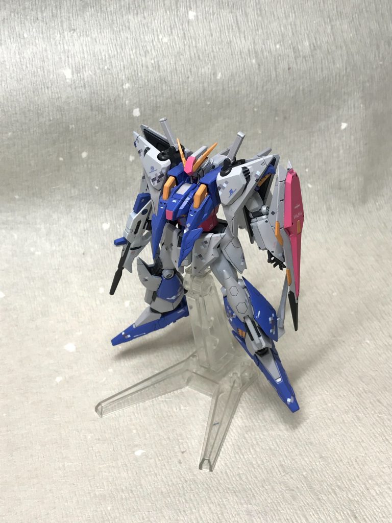Ξガンダム 。
デカールはハイキューパーツのピクセルデカール他を使用しています。