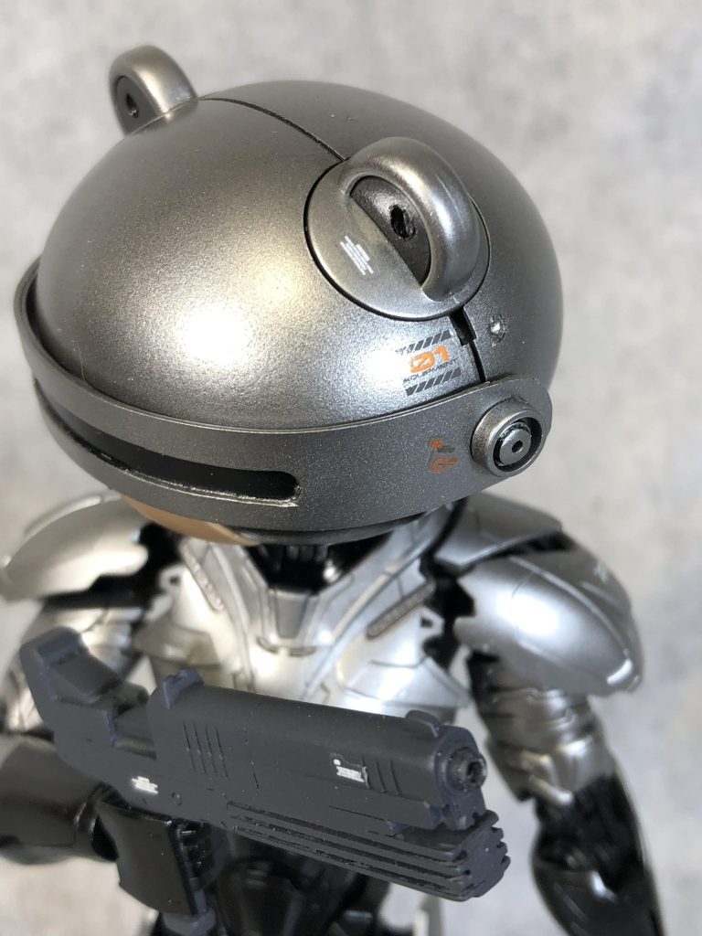 頭部アップで。 何故クマコップ2019なのか?2019→元年→ゼロワン
01のデカール貼りたかったので。