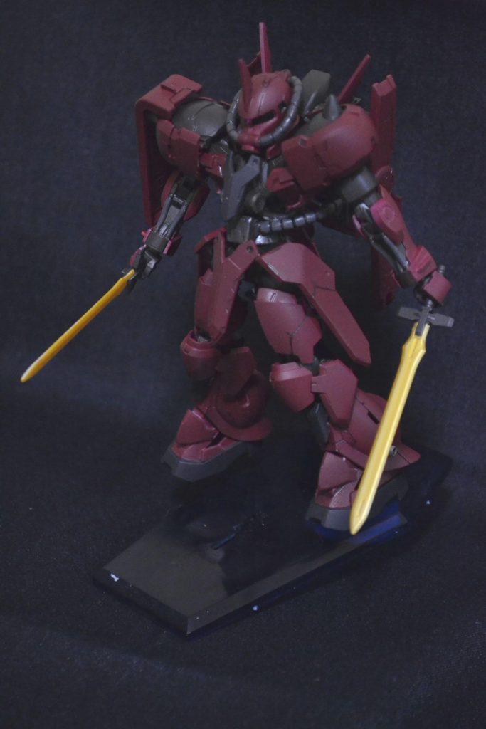 折角の武器なので持たせてみました。