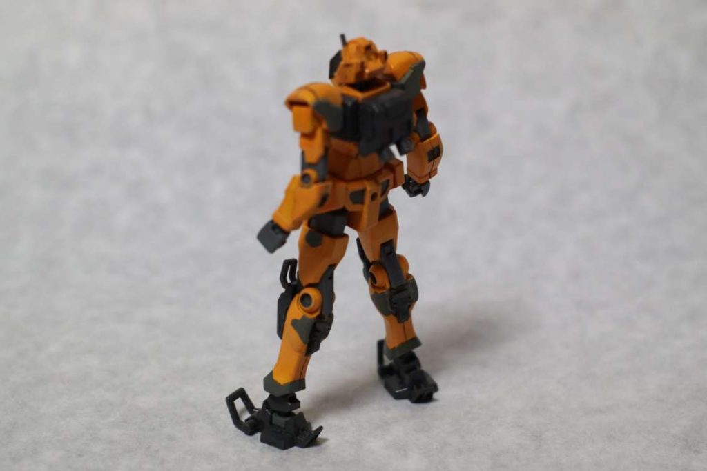 リア。ランドセルがコンパクトで可愛いです。