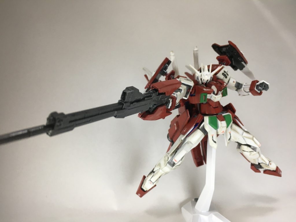 ライフルは百万式の余剰パーツをミキシングでそれっぽくwバスターライフルに見えれば幸いです。