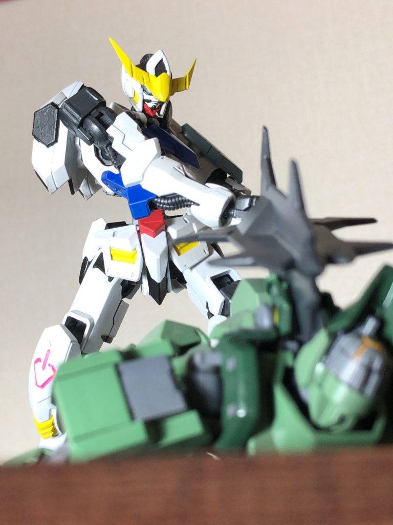 鉄と血と–4枚目/制作者：ポップコーン バター味大佐