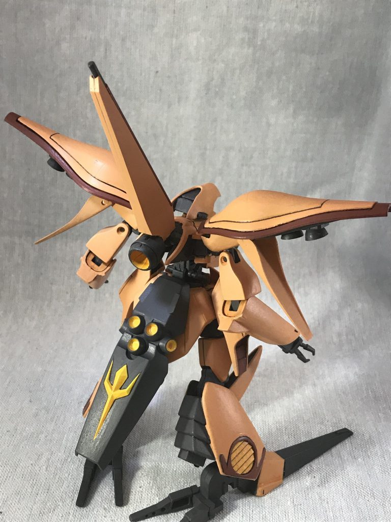 まずジャムルフィンの足ありきでそこから全体のイメージを固めた感じです。
80年代コンボで予定調和的に上手くまとまったのではないかと思ってます。