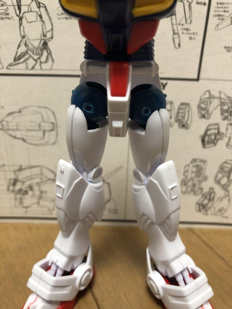 HGリゼルの腕パーツを移植。ジャンク品やパーツバラ売りを利用すると罪悪感が少ないです笑