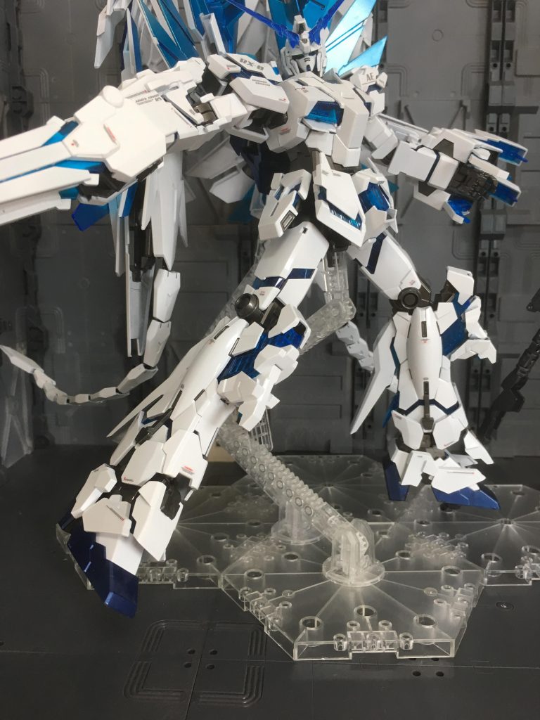アームドアーマーBSと脚線美