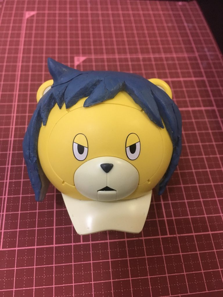 青で塗装。やする前の状態