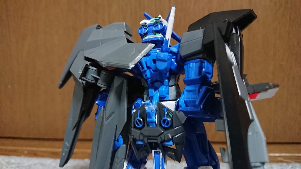 背中はバックパックを下ろしてあります