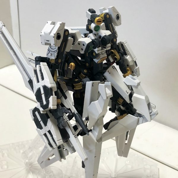 可変量産機・ヴェスヘウス