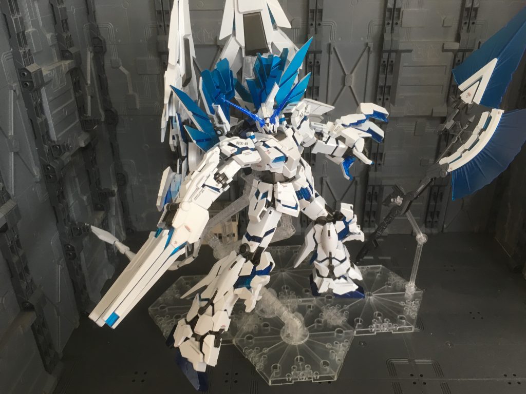 全身ショットとハイパービームジャベリン