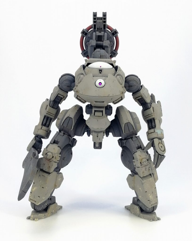 設定
大体火星でロボでモンハン世界。
ベルグフォルクは現行機よりも大出力なOwms時代のコアユニットに
火星到達後に開発されたボーグルのパーツで補修、アップデートを施された機体。
近接戦闘主体のアセットで組まれており中量級DSmsの中では比較的大型の部類に入るパワー、耐久型。