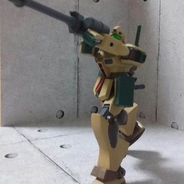 ジム(砂漠戦闘仕様)