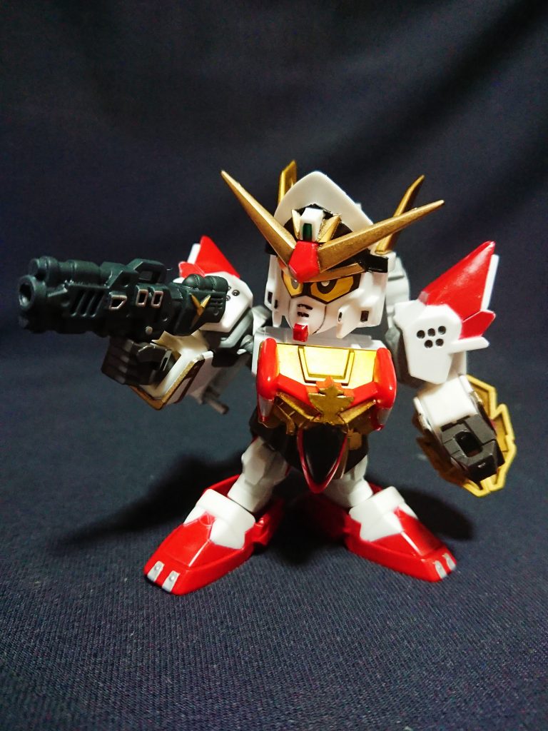 ちーびーの時点ですでにイケメンなため、頭身アップでイケメン感さらにアップ。
銃構えも様になります。