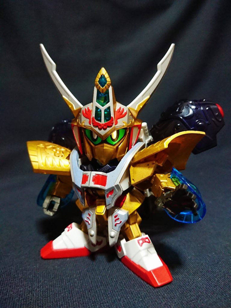 赤壁後に生存した周瑜を想定し、翔の天翔竜、機駕の天熾鵬のように、轟の天驚虎としました。
天驚虎には驚天動地と近い意味合いを持たせています。