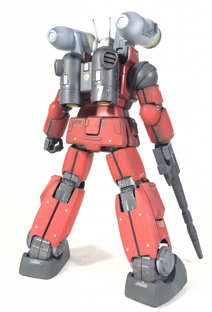 大きいリベットは虫ピンです