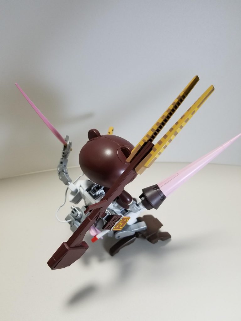 背面
色々とごちゃごちゃしてますね……(ーー;)
プチッガイのリボンはイチゴチョコをイメージしました。