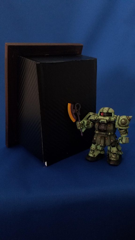 裏側は張りぼて
100均のリメイクシートを貼っています