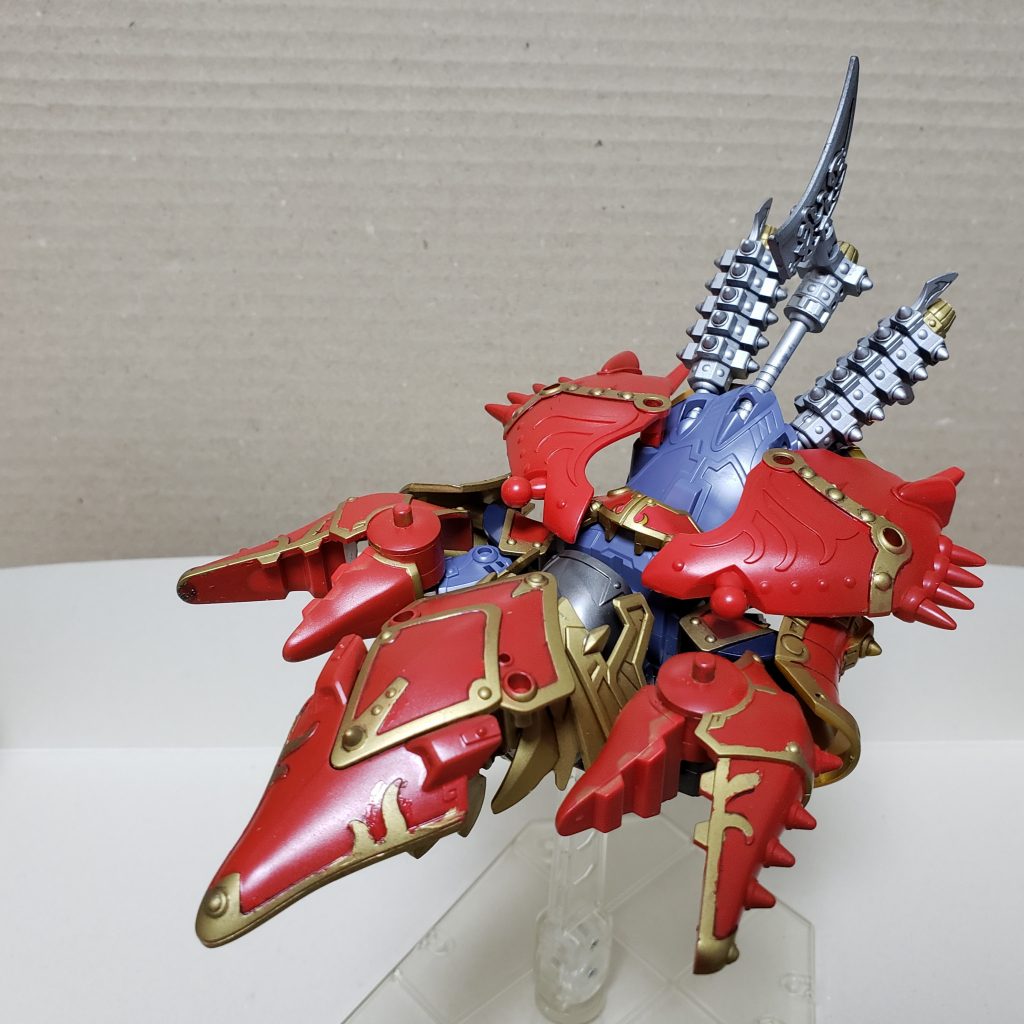 撃鋼形態
変形もします。三国伝でここまでいろんな形態あるのは珍しい。