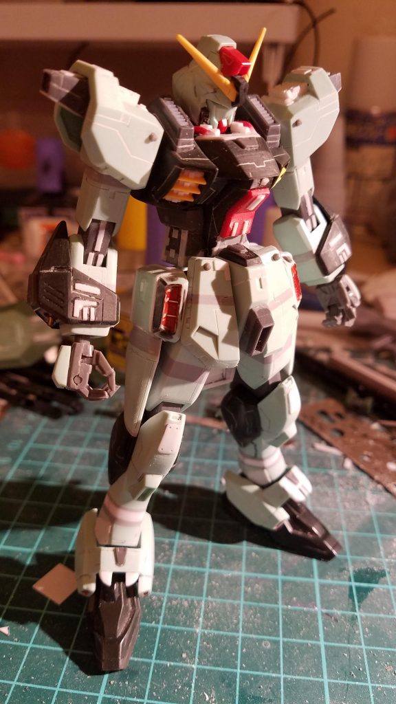 塗装前
何処にディテールをしたのか分かりやすく。