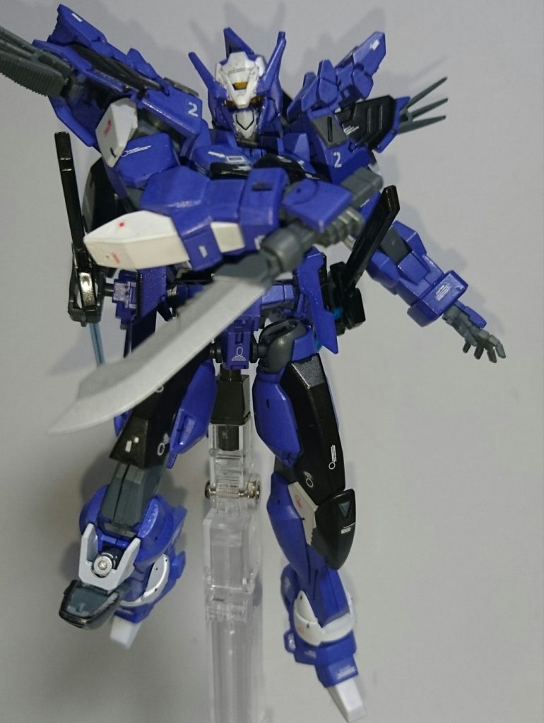 ## 試製対装甲コンバットナイフ「ファイティングバヨネット」
##
Gストライカーの共通装備。
肘部に収納された実体ナイフ。