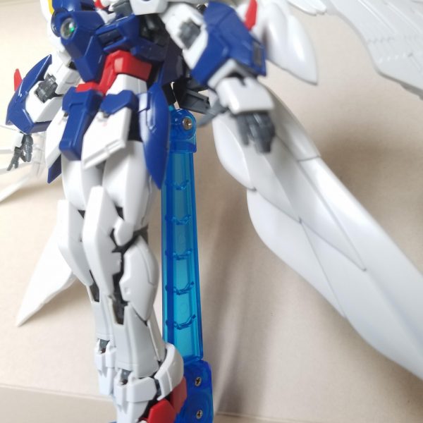 彼女ガンプラ初挑戦