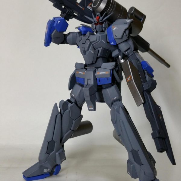 ガンダムAGE-1=アフィタ