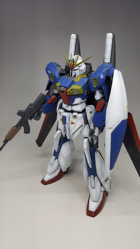 ゼータガンダムの量産化を目指しただけあって、カラーリングをそれにしたら見た目はほとんどゼータ(●´ω`●)