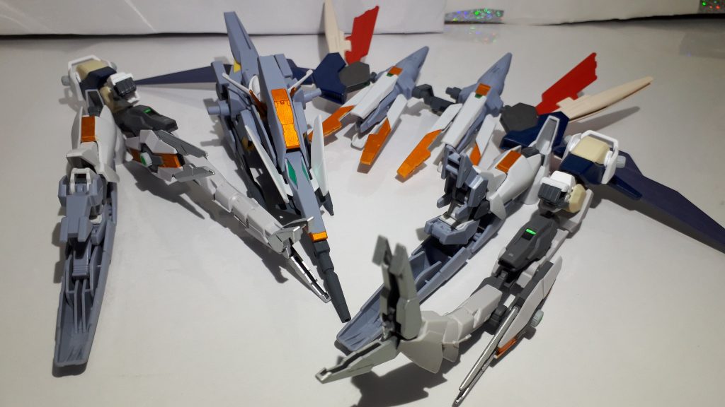 それぞれ特別な改造はしていませんが、なんだがビースト感があります。