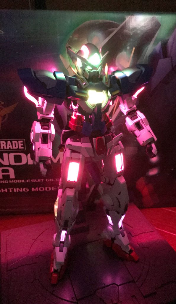 高濃度粒子圧縮モードというトランザム一歩手前のモード。
この時点でいい感じのトランザム感があって満足度高かったです。