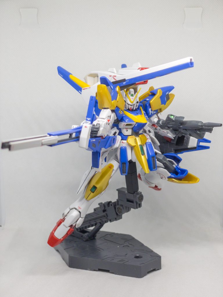 メガビームライフルを構えて。