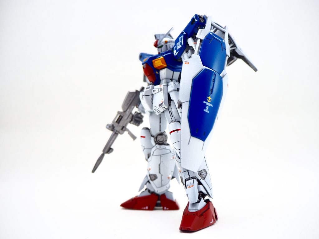 蒼く輝く炎–5枚目/制作者：ヤマクロス