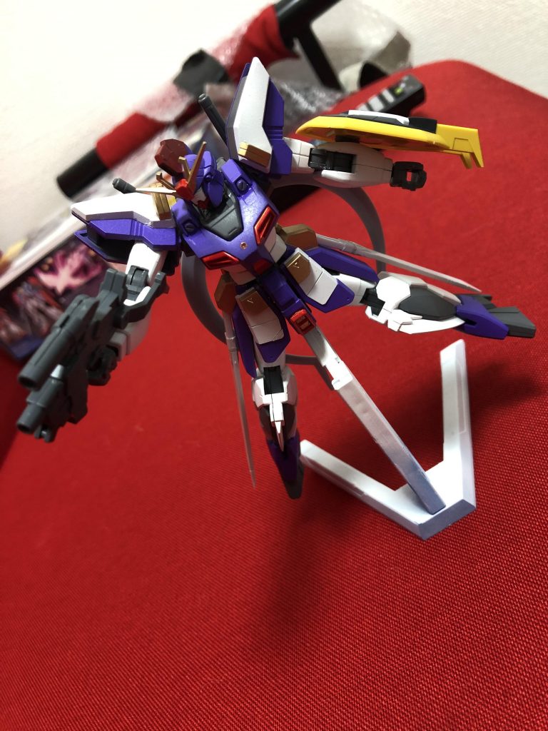 ヒートショーテルとは別に追加装備で二本のフェザーブレイドを装備