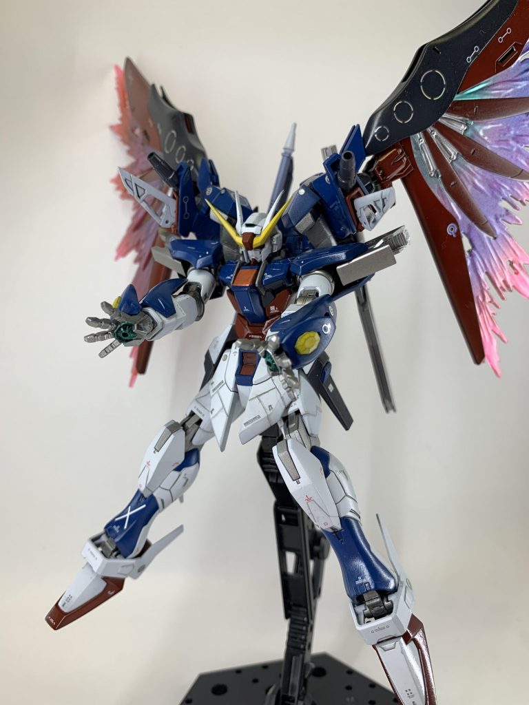 光の翼。デスティニーを単体で作成した際の光の翼を使用。