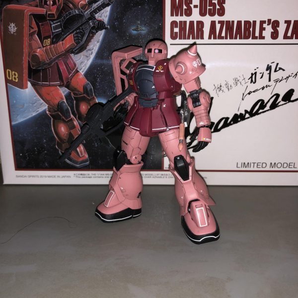 ピンクのシャアザク1