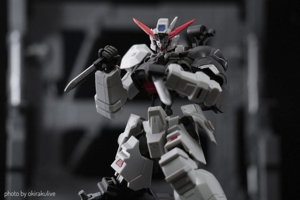 護身用のアーミーナイフ×２。
以上になります。ご覧いただきありがとうございました〜✋