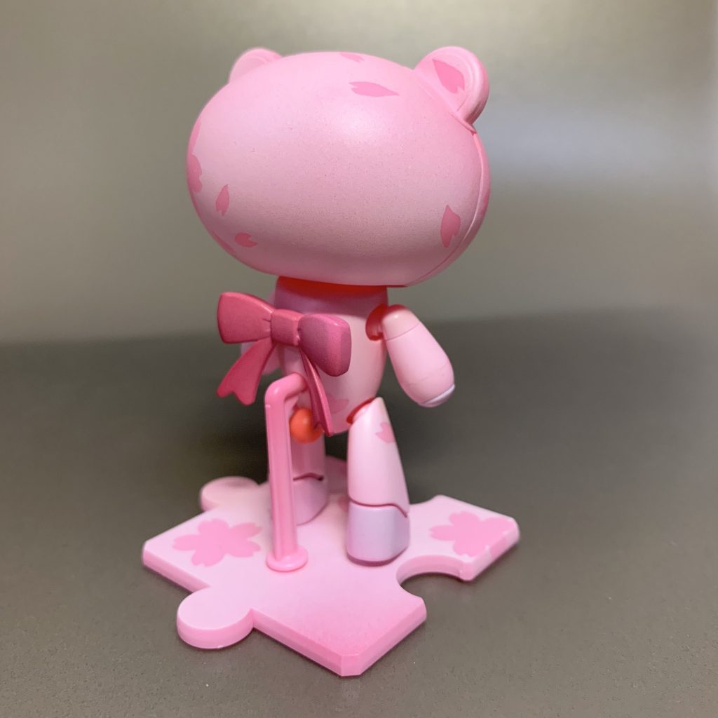 後方カット1台座にもグラデーション