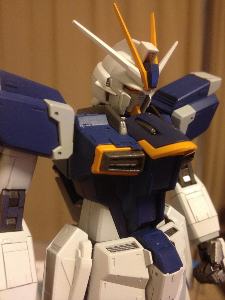 アゴに黄色を選択したのか個人的なポイント。mgインパルスはとにかくカッコいいのでオススメです。