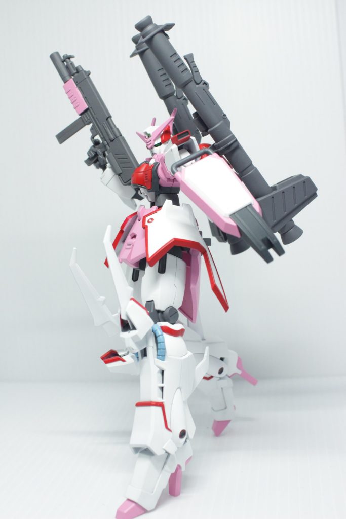 以上、アザレアでした!
今ガンダムブレイカーが(いろんな意味で)盛り上がってるので流れに乗って仕上げました。前から好きだったので今回制作できてよかったです!