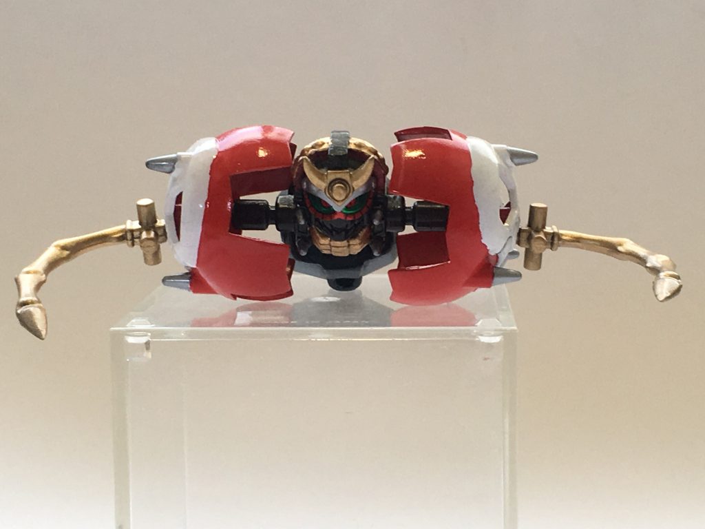 獄羅将 宇折堕(ごくらしょう ウォルター)
合体時は主に腹部、左肩に