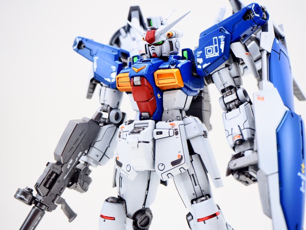 蒼く輝く炎–4枚目/制作者：ヤマクロス